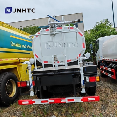 Nieuwe HOWO Lichte watertruck 4x2 5000 liter 5 ton watertransport tanktruck prijs