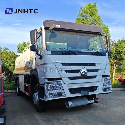 Howo Olie Tanker Trucks 4X2 266HP 30000 liter Brandstof Transport Brandstof Tanker Trucks