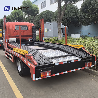 Trekkende 3 auto's Sinotruk HOWO 4X2 Dubbeldek 5t 6t Dieselbrandstof Volledig geland Wrecker Reddingsvoertuig Flatbed sleepwagen