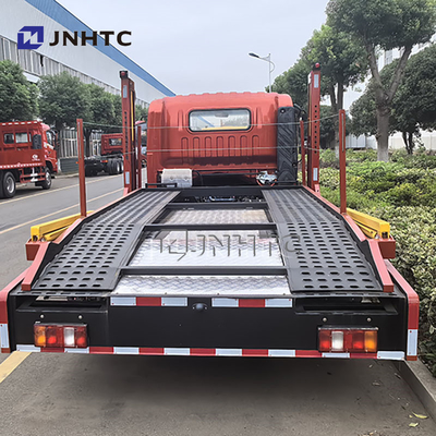 Trekkende 3 auto's Sinotruk HOWO 4X2 Dubbeldek 5t 6t Dieselbrandstof Volledig geland Wrecker Reddingsvoertuig Flatbed sleepwagen