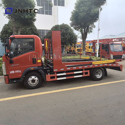 Trekkende 3 auto's Sinotruk HOWO 4X2 Dubbeldek 5t 6t Dieselbrandstof Volledig geland Wrecker Reddingsvoertuig Flatbed sleepwagen