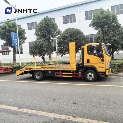 HOWO Lichte dubbele dek flatbed weg redding wrecker sleepwagen te koop