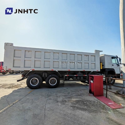 Nieuwe Sino HOWO Tipper Truck 8x4 16 20 kubieke meter 10 wiel Mining Dump Truck Te koop