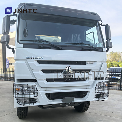 HOWO 4X2 wegbouw aanhangwagen asfalt distributeur vrachtwagen met spuitbalk voor asfalt priming