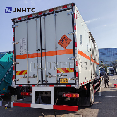 HOWO TX Explosieven Gevaarlijke goederen Transport en levering Truck te koop