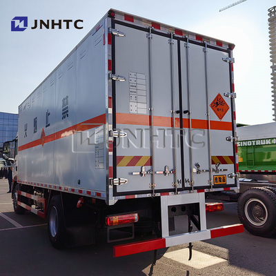 HOWO TX Explosieven Gevaarlijke goederen Transport en levering Truck te koop
