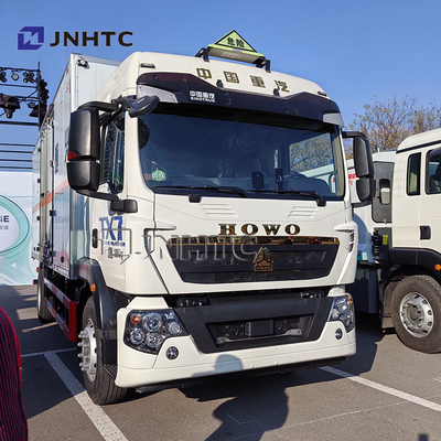 HOWO TX Explosieven Gevaarlijke goederen Transport en levering Truck te koop