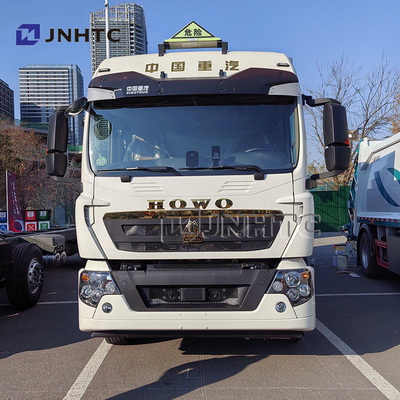 HOWO TX Explosieven Gevaarlijke goederen Transport en levering Truck te koop