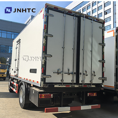 Fabriek Direct 6 Wheel Reefer Truck voor het onderhouden van bevroren of verse vracht Reefer Trucks