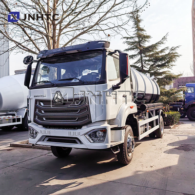 Best verkopende HOWO 4*2 5m3 Vacuüm rioolzuigtruck te koop