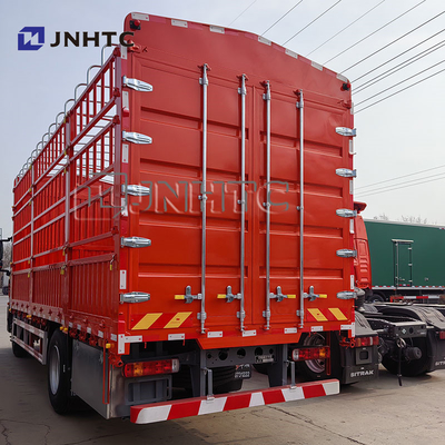 Chinese Sinotruk HOWO TX 4X2 6 Wheeler Fence vrachtwagen te koop