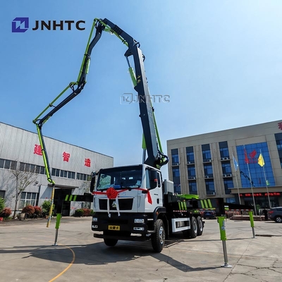 Sinotruk Zware 47m 6X4 gemonteerde betonpomptruck met hydraulische schijfmixer