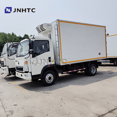 Sinotruk 4x2 koeltruck 5 ton vriezer koeltruck voor het vervoer van levende vis