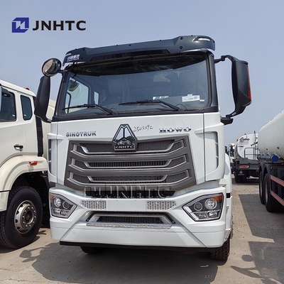 Howo NX Olie Tanker Trucks 6X4 380HP 30000 liter Vlambare vloeistof Transport Truck