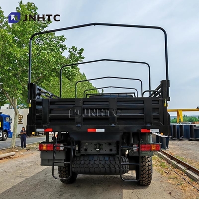 HOWO Zware vrachtwagens 4×4 met vierwielaandrijving Goedkope prijs te koop
