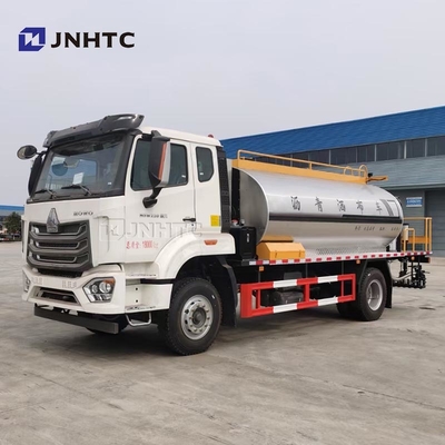 HOWO NX Asfaltsproeiing Trucks 4X2 2206HP Te koop