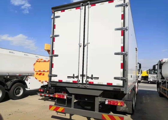 Gekoelde 10 Wielen Euro Vrachtwagen 2 Zware Lading voor Vlees en Voedselvervoer