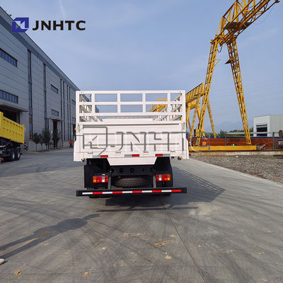 Sinotruk Howo 10 ton lichte vrachtwagen nieuw 4x2 4x4 aandrijving diesel brandstof rechts stuur te koop