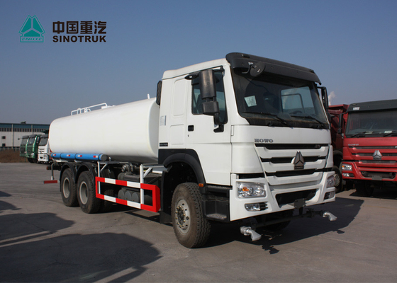ISO Overgegaane van de het Watersproeier van Howo Euro2 371hp 25000L de Tankervrachtwagen