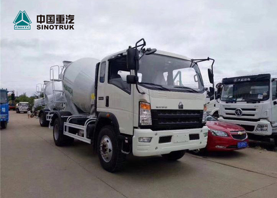 Howo 4x2 4CBM Mini Concrete Mixer Truck met Witte Kleur is Klaar in Fabriek