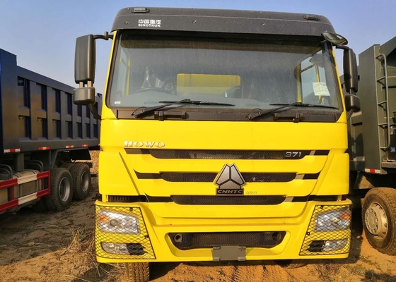 Midden Opheffende van de de Stortplaatsvrachtwagen van Sinotruk Howo 6x4 Op zwaar werk berekende 10 Wielen 3 As
