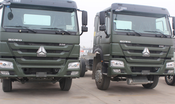Zware Eerste - verhuizersvrachtwagen Sinotruk Howo 4x4 Al Wiel - drijft Tractorvrachtwagen 350hp