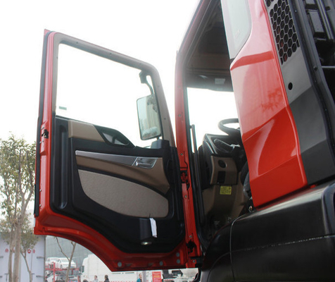Sinotruk Howo 8x8 Al Eerste Wielaandrijving - Toncapaciteit van de verhuizersvrachtwagen 371hp 20-60