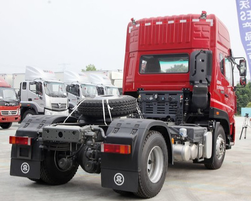 Van de de Tractoraanhangwagen van SINOTRUK STEYR 4X2 de Stortplaatsvrachtwagen in Rode Kleur voor Ton 8-20