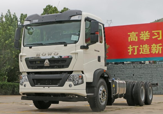 CCC SINOTRUK HOWO A7 Zware Commerciële de Leveringsvrachtwagens van de Ladingsvrachtwagen 6X4 Met lange levensuur