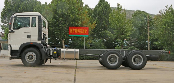 De witte Vrachtwagen 290HP HF7 van de Kleurensinotruk HOWO 6X4 Zware Lading/de Voorassen 40Ton van HF9