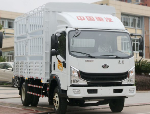 De Ladingsvrachtwagen 380hp van SINOTRUK 4x4 40 Toncapaciteit met Hoge het Dekcabine van HW76