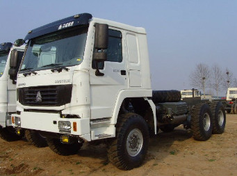Zware de Ladingsvrachtwagen 6x6 van Sinotrukoff road Al Wielaandrijving ZZ1311M3861V 350hp