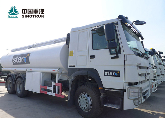EURO 2 336 Brandstoftankwagen van HOWO, Olietankervrachtwagen 25CBM 20 Ton Nuttige ladings