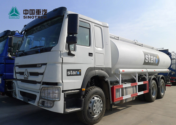 EURO 2 336 Brandstoftankwagen van HOWO, Olietankervrachtwagen 25CBM 20 Ton Nuttige ladings