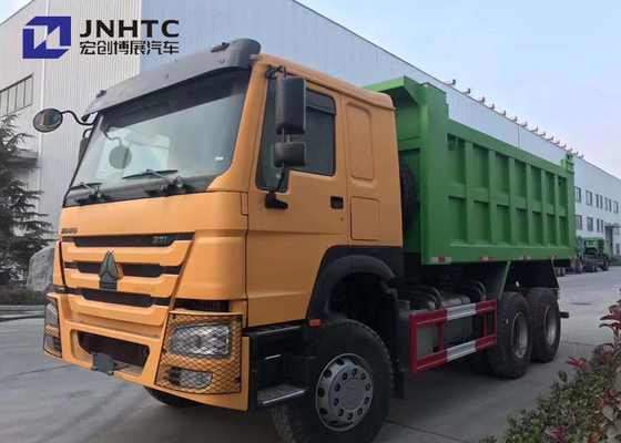 Vrachtwagen van de Howo6x4 18CBM Commerciële Stortplaats Op zwaar werk berekende 5400x2300x1500mm Met lange levensuur