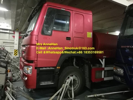 Het Watertankwagen 4000 Gallon Linkeraandrijving 6X4 van de Sinotrukhowo7 Hoge druk