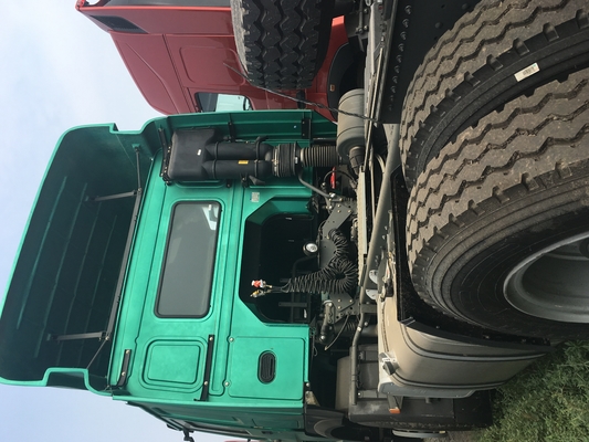 eerste 371hp SINOTRUK HOWO 6*4 - Witte de Kleurendieselmotor van de verhuizersvrachtwagen