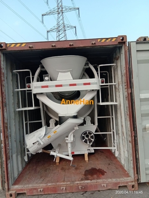 De witte Vrachtwagen 4x2 180hp van de Kleuren Mini 6M Howo Concrete Mixer van Sinotruk-Euro 2-4
