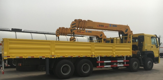De Opgezette Kraan 12ton van de Howo8x4 Lading Vrachtwagen aan 20 Ton Hoge Prestaties
