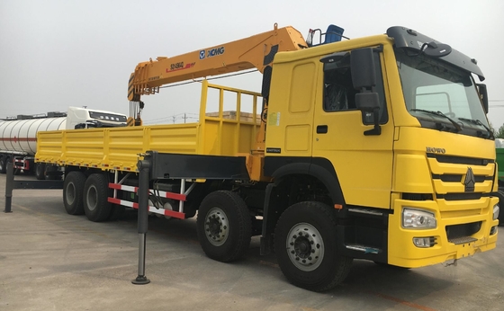De Opgezette Kraan 12ton van de Howo8x4 Lading Vrachtwagen aan 20 Ton Hoge Prestaties