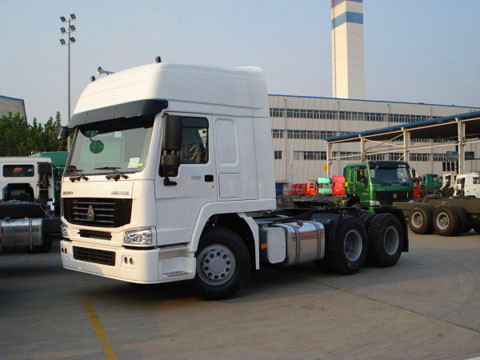 HW79 hoge Cabine Eerste Sinotruk Howo7 - verhuizersvrachtwagen voor 40-50T-Slepencapaciteit