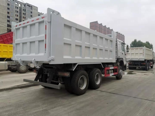 De Stortplaatsvrachtwagen 20cbm 30tons van de Sinotrukhowo Paardekracht 371hp Sinotruk Howo 6x4