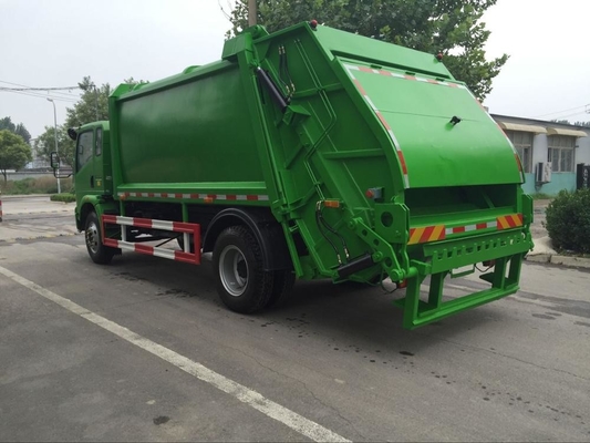 Vrachtwagen van de het Huisvuilpers van SINOTRUK HOWO de 4*2 Samengeperste 12m3