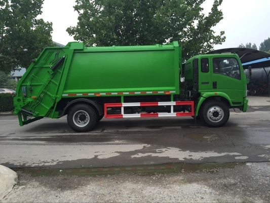 Vrachtwagen van de het Huisvuilpers van SINOTRUK HOWO de 4*2 Samengeperste 12m3