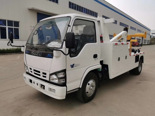 ISUZU 5 Ton de Lichte van Wrecker Tow Truck For City Road Reddings met de Handefficiency van de Versnellingsbak Hoge Verrichting