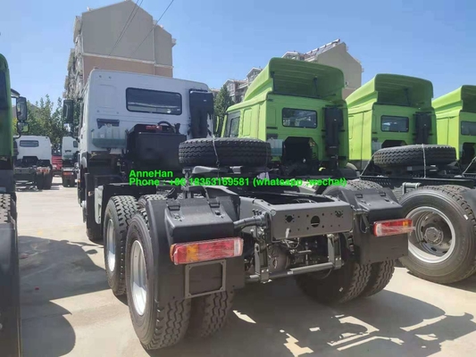 de Tractorvrachtwagen van 40T 420hp Sinotruk met 1000L-Olietank