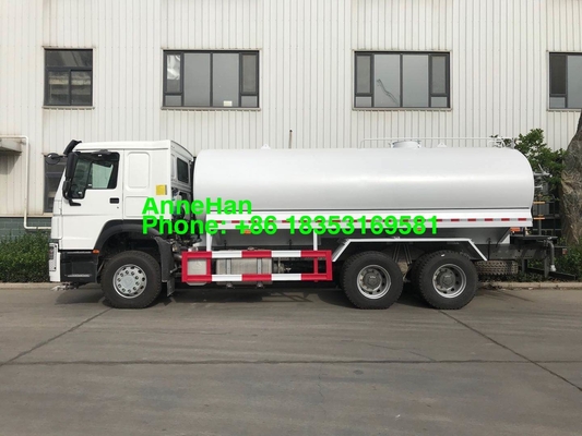 Sinotruk Howo 7 het Watertankwagen van 20000L 6x4 met Nevelsysteem