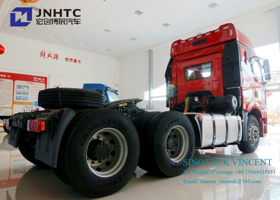 De Tractorvrachtwagen van Fawj6p Euro 2 350hp 10 Wielen 6x4 met Dubbele Bunkers