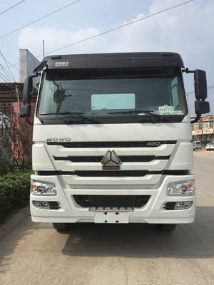 De witte Eerste Reeks van Sinotruk Howo - verhuizersvrachtwagen Internationale Zz4257s3241 400L