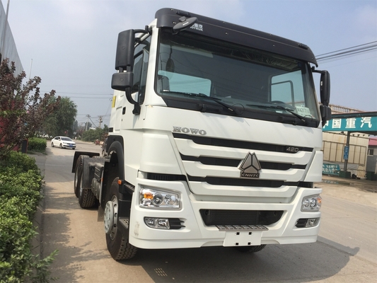 De witte Eerste Reeks van Sinotruk Howo - verhuizersvrachtwagen Internationale Zz4257s3241 400L